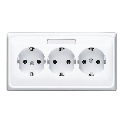 Розетка SCHUKO потрійна